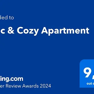  Apartment Chic & Cozy